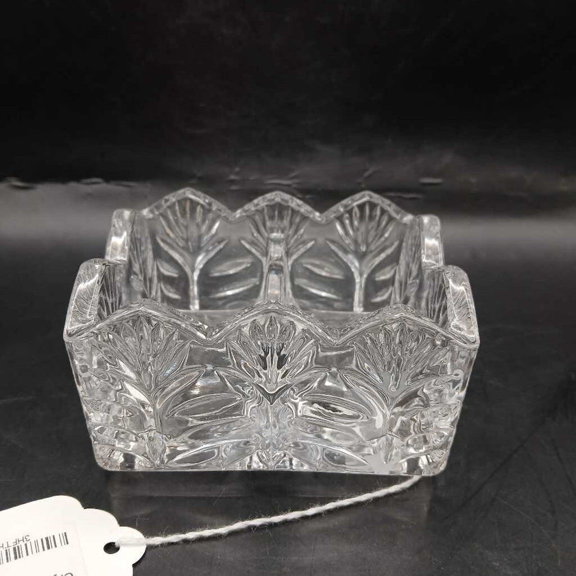 Crystal sugar dish