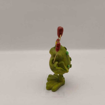 Russ Frog Heart Arch