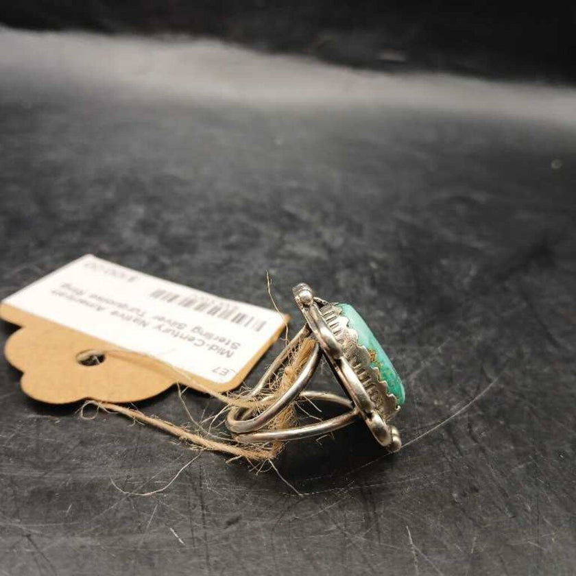 Mid-Century Native American Sterling Silver Turquoise Ring