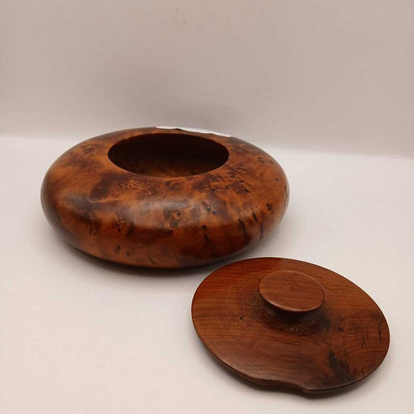 Moroccan turned burl wood boxe