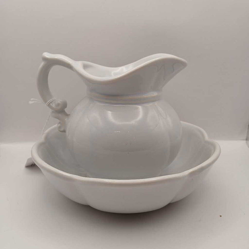 McCoy Pottery Wash Bowl and Water Pitcher Purple Flowers