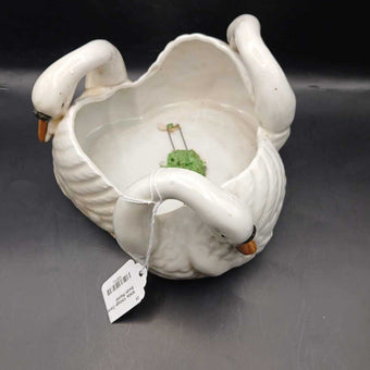White Vintage Ceramic 3 Swan Planter
