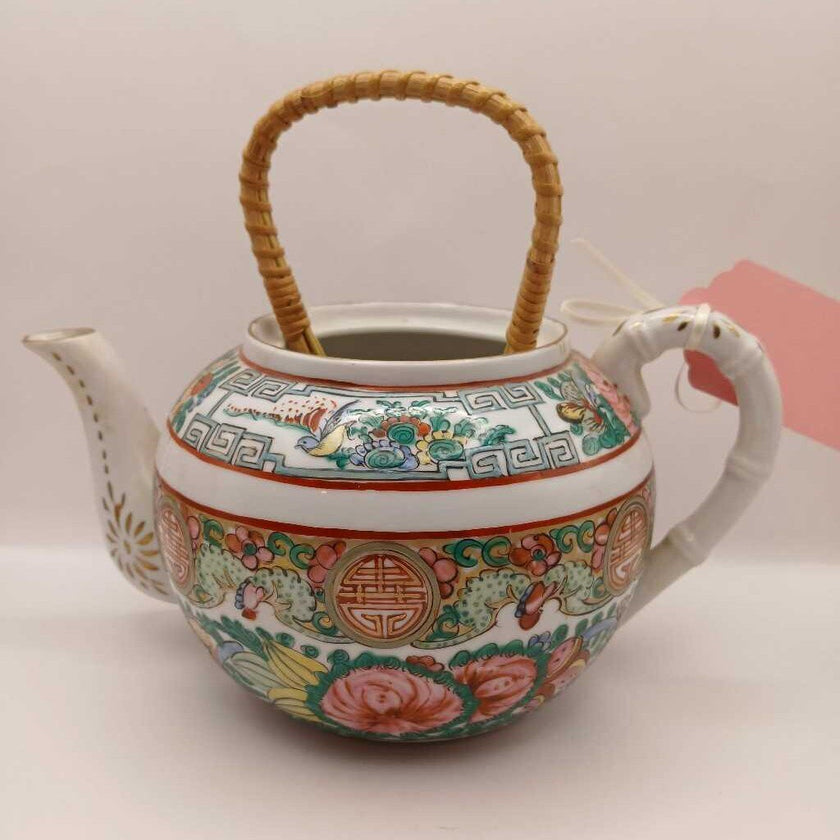 Vintage Rose Canton bamboo handle teapot