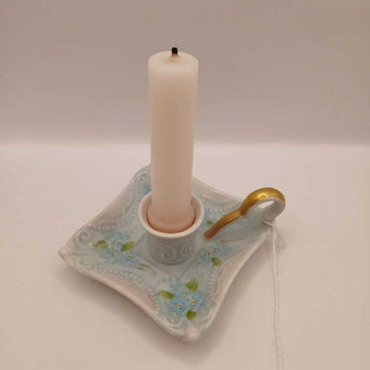 Blue flower candle holder