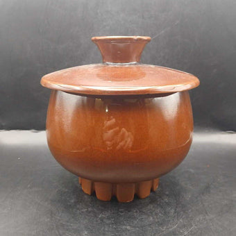 Frankoma brown pot with lid