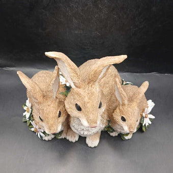 3 BUNNIES