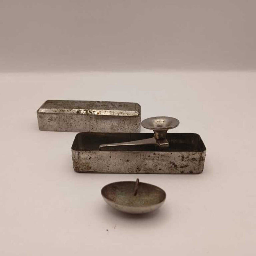 Pharmacist Prescription Scale 1885