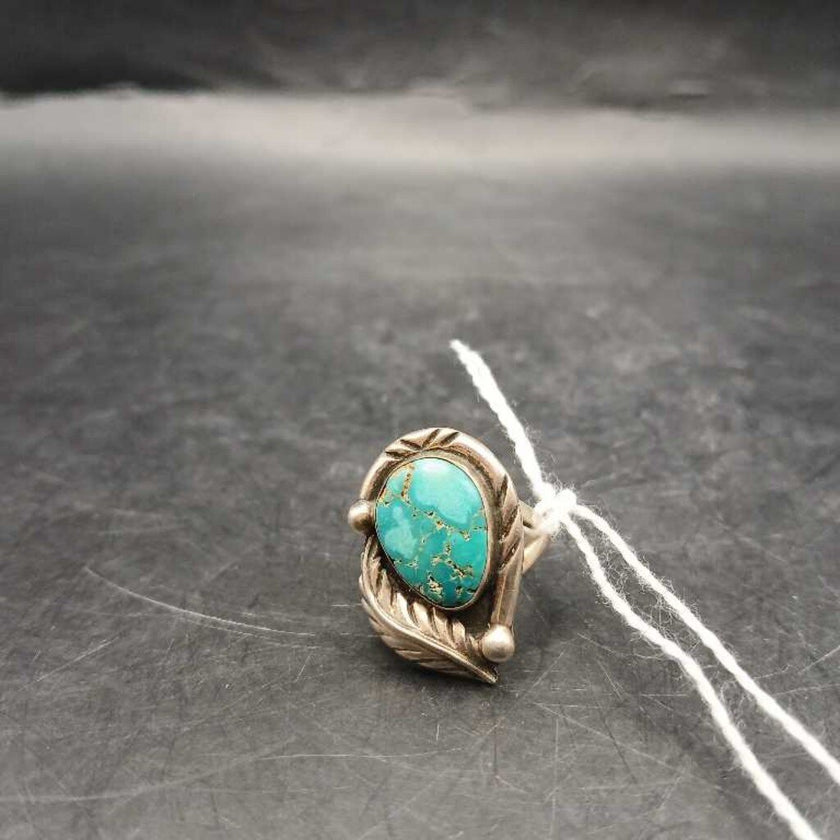 Vintage Navajo Artist signed A P ring