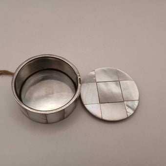 Small Mother of Pearl Round Lidded Box Box
