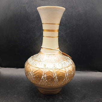 Vee Jackson Pottery Vase