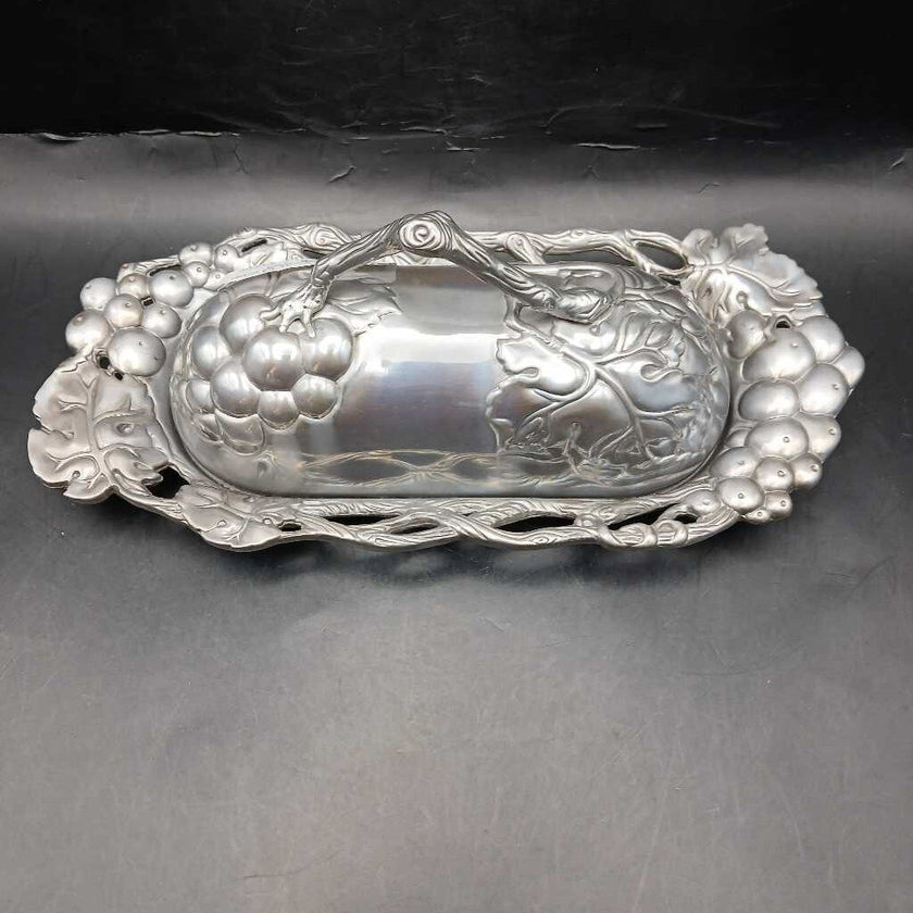 Arthur Court Grapes 1/4 pound aluminum covered butter dish w/ lid Vintage 2001