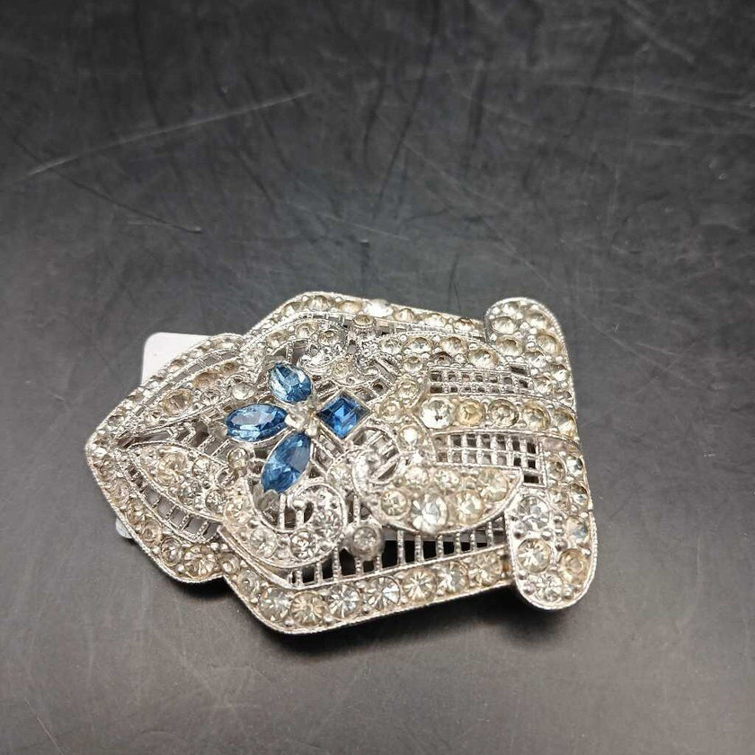 Vintage rhinestone fur/shawl clasp