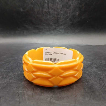 RARE - Vintage carved bakelite