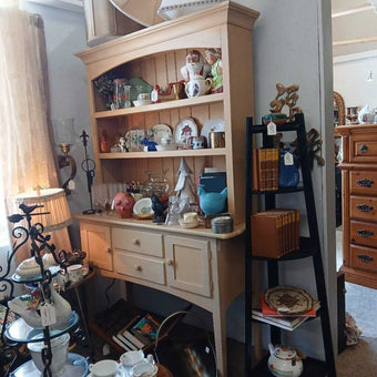 Drexel Yellow Buffet Hutch