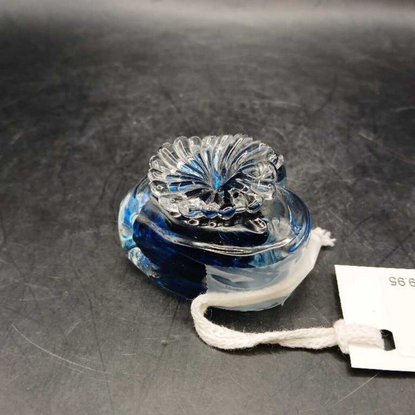 Isle of Wight 1981-82 Heart Paperweight, Four Seasons 'Summer' by Michael Harris, England