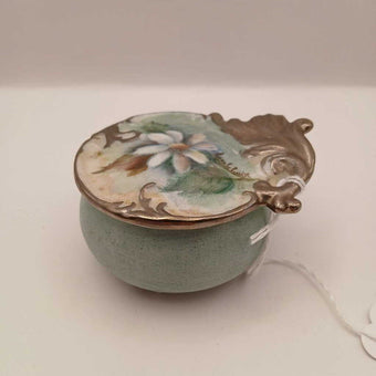 Vintage trinket box