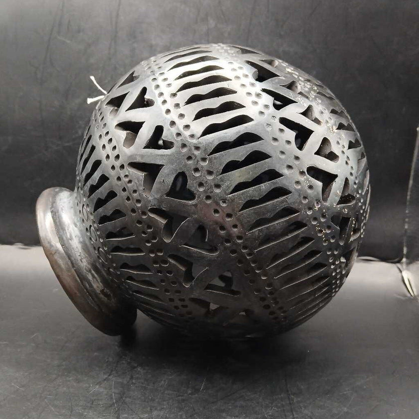 Vintage Signed DONA ROSA Oaxaca Mexico black pottery