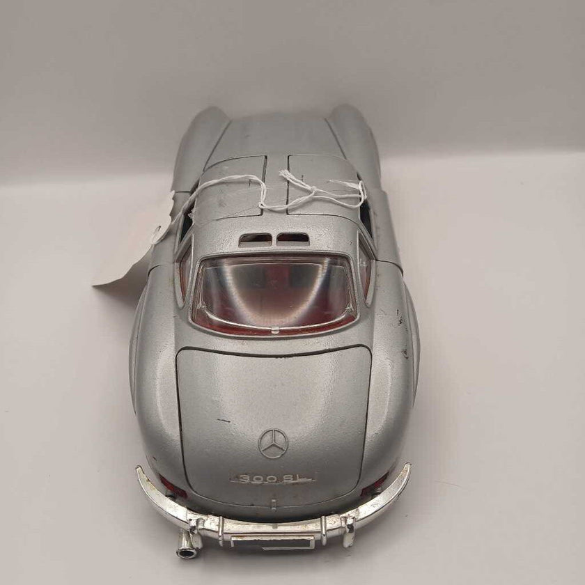 1954 Mercedes Benz 300 SL Die-cast Car