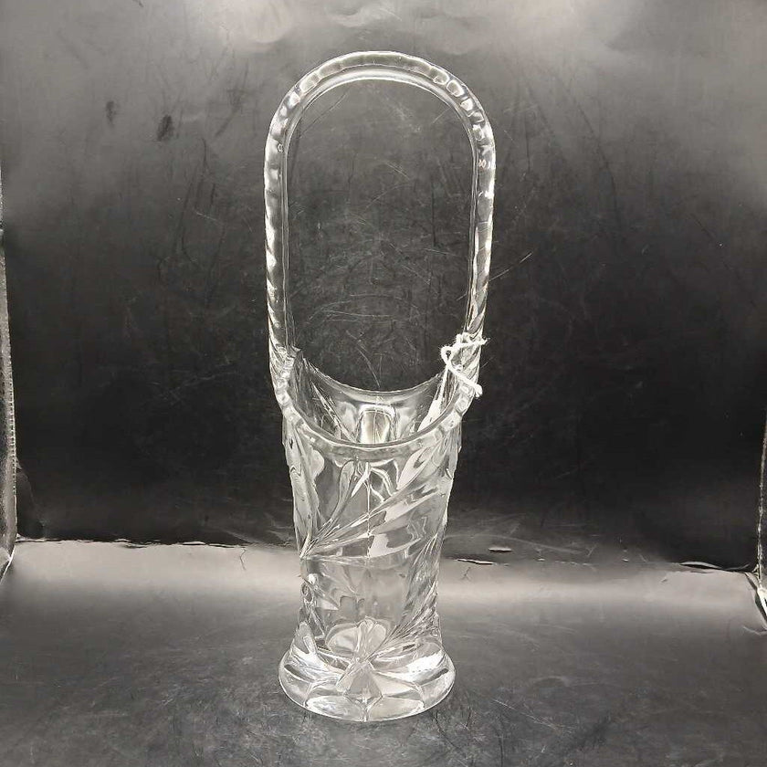 Antique 1920 Duncan & Miller Etched 7.5 in flower basket w/ handle