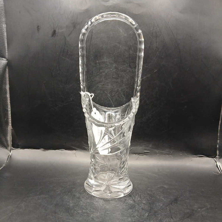 Antique 1920 Duncan & Miller Etched 7.5 in flower basket w/ handle