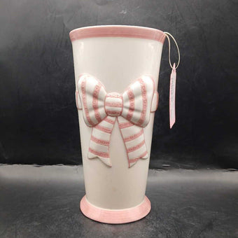 Pink & white bow vase