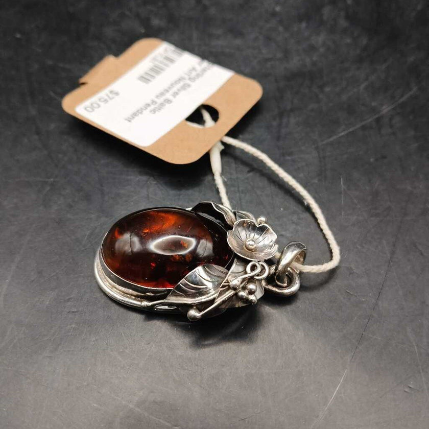925 Sterling Silver Baltic Amber Art Nouveau Pendant