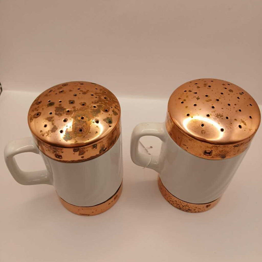 Vintage MCM Salt and Pepper Set Copper Tops (P)