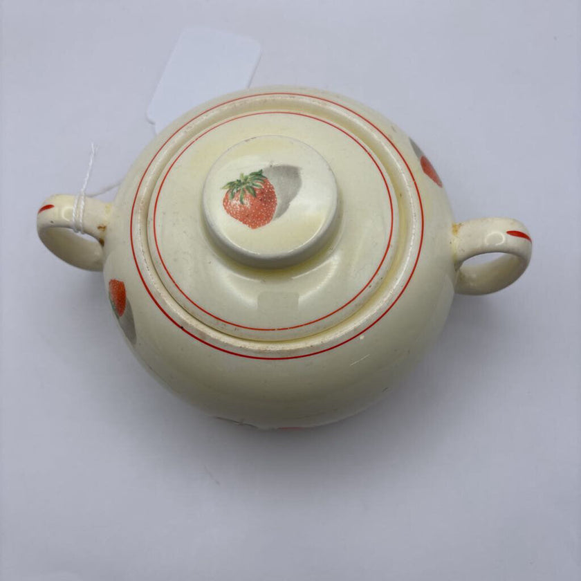 cavitt shaw 1940s era shortcake pattern sugar and creamer set