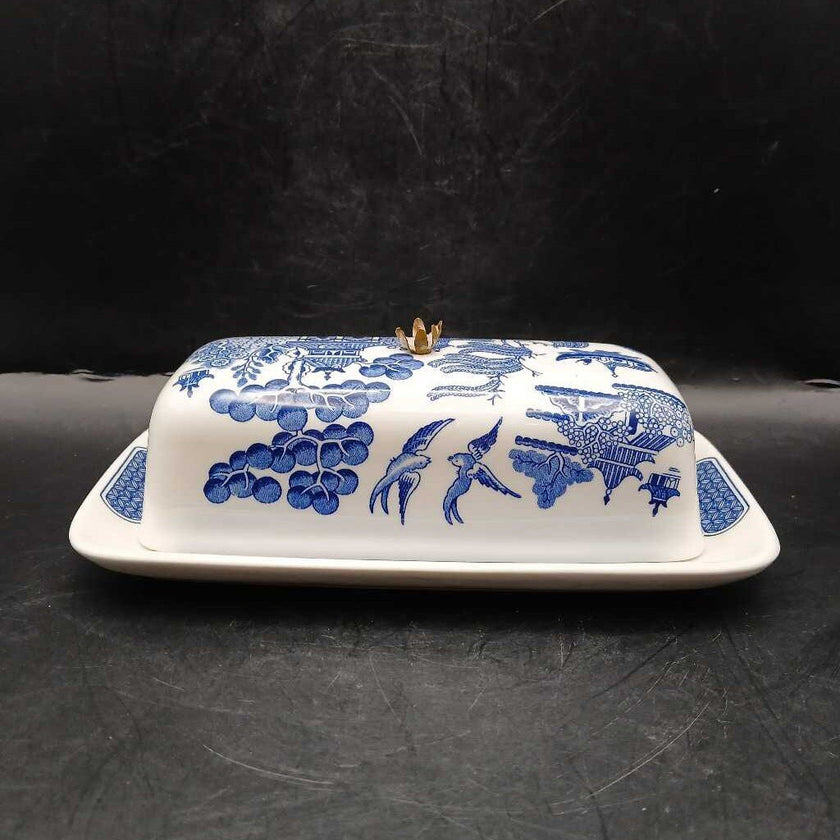 Churchill Blue Willow Covered Butter Dish