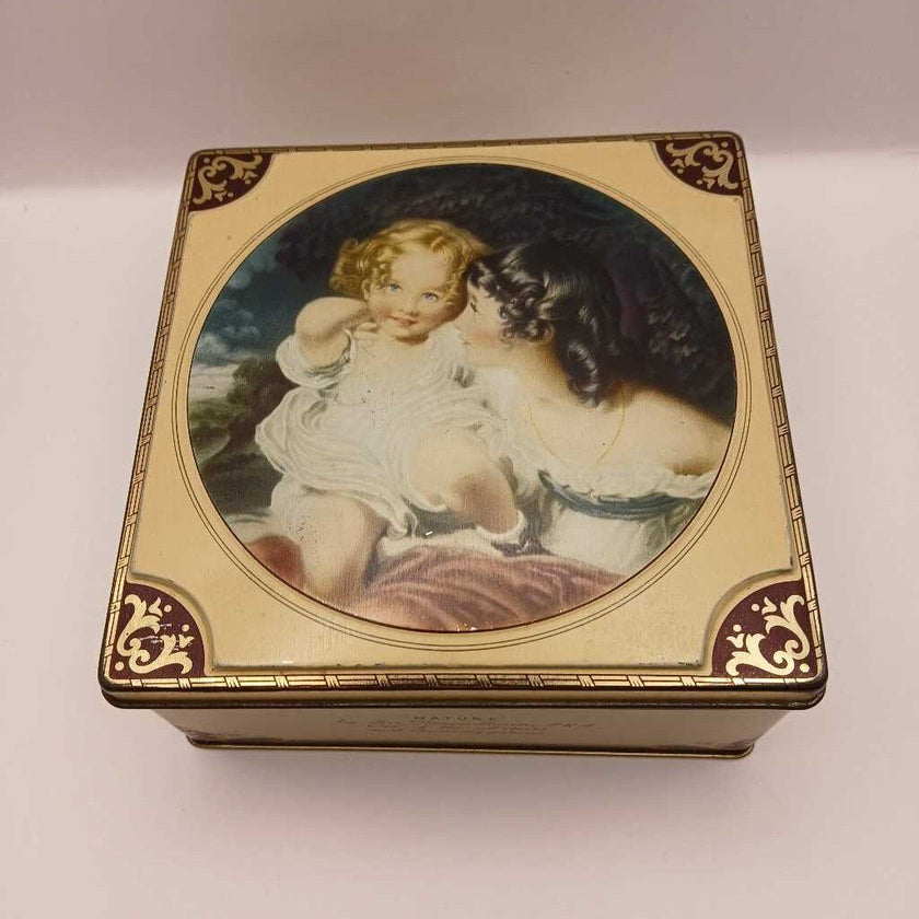 Vintage Thorne's premier toffee tin