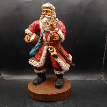 Standing resin Santa Clause