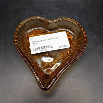 Indiana glass heart trinket dish