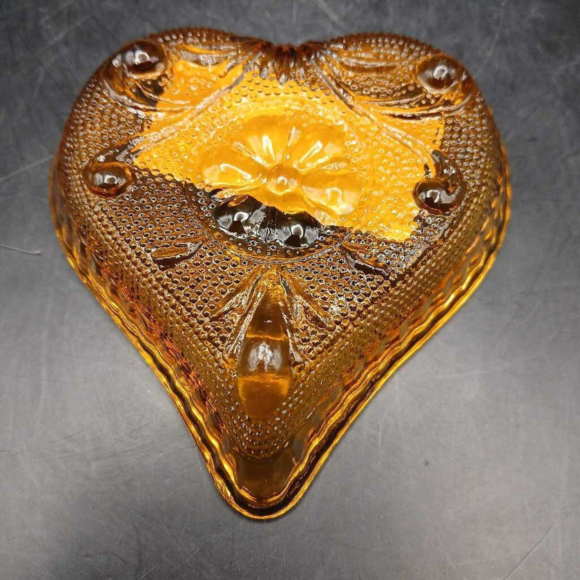 Indiana glass heart trinket dish