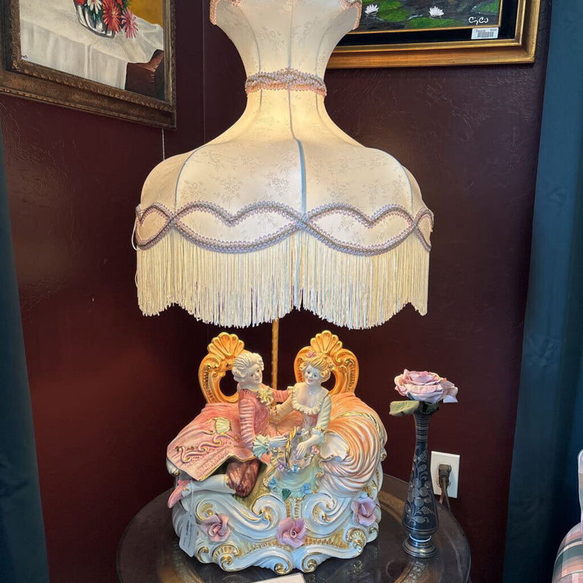 Italian Capodimonte Porcelain table lamp