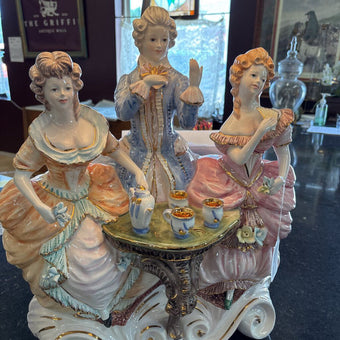 Italian Capodimonte Porcelain table lamp