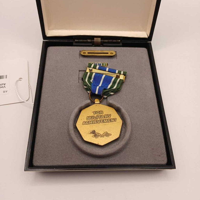 Vintage U.S. Army Achievement Medal (P)