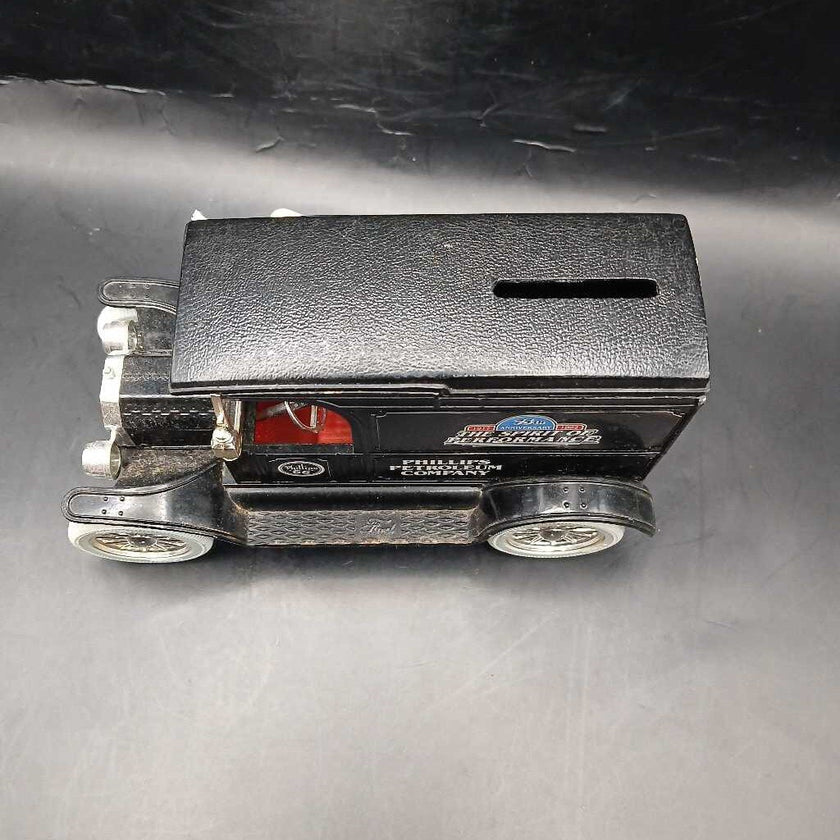Well Liberty Classic Cast Metal Bank 