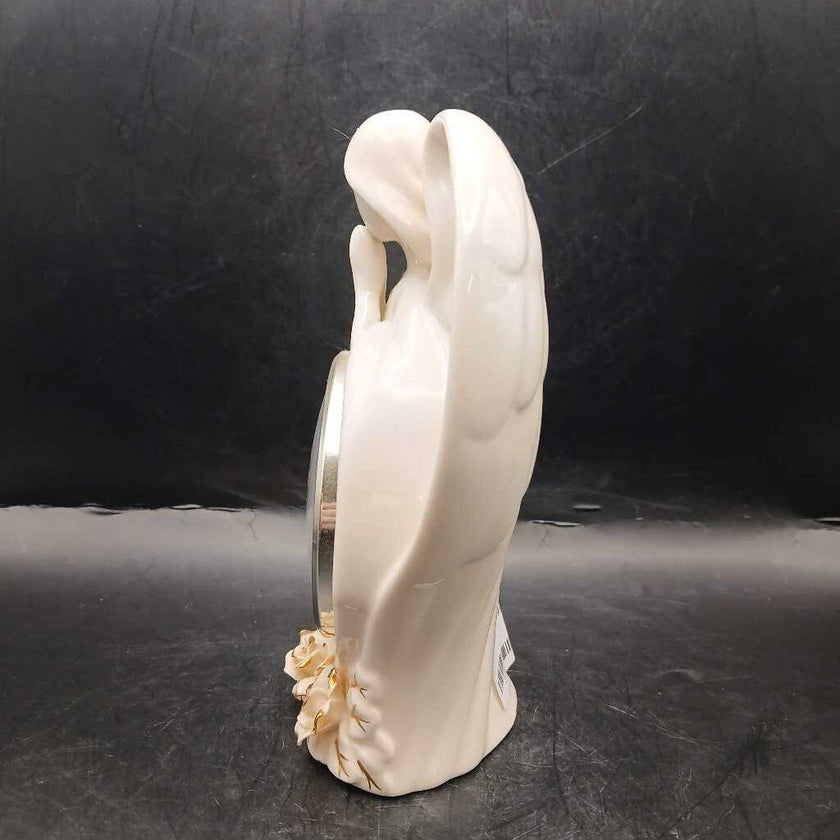 Avon Porcelain Praying Angel Shelf Clock