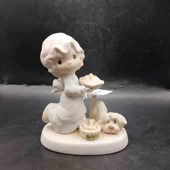 Precious Moments Figurine 