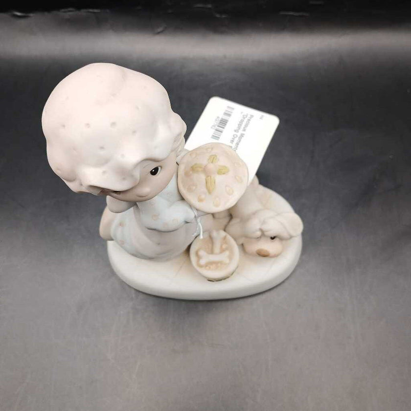 Precious Moments Figurine 