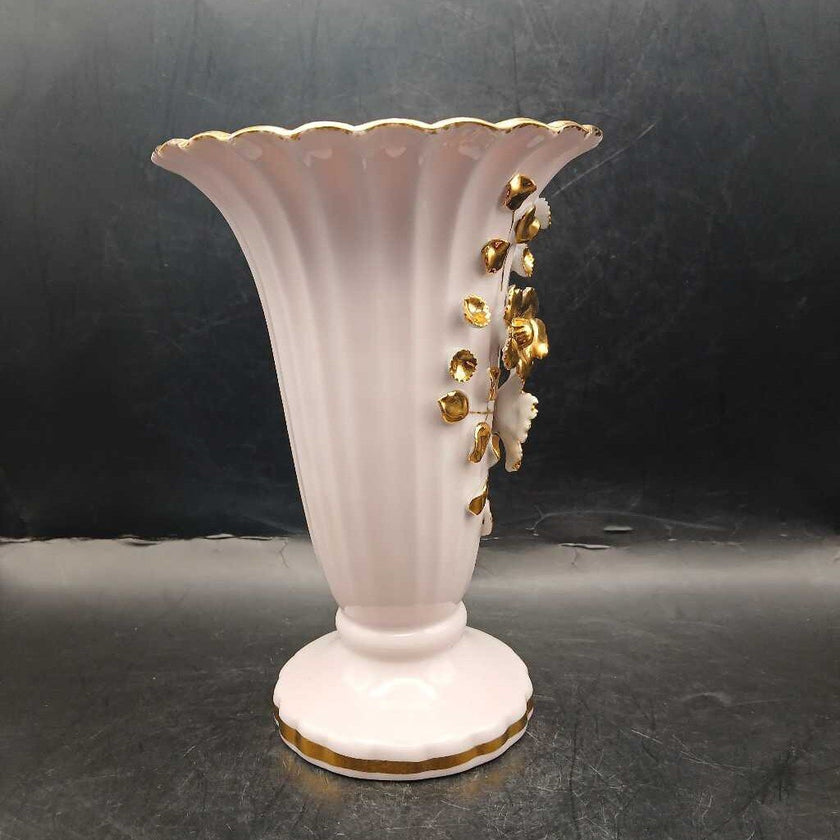 Lefton pink vase