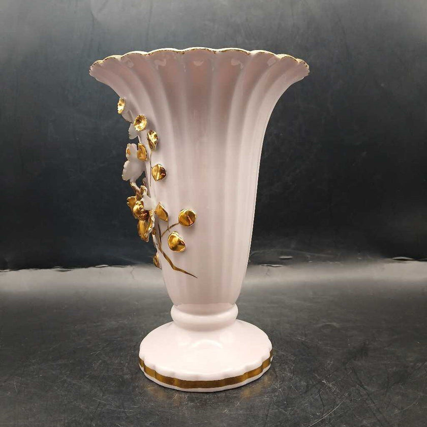 Lefton pink vase