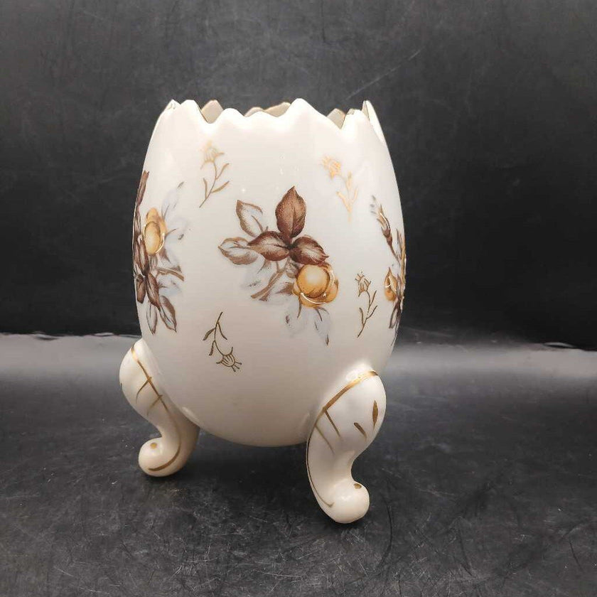 1960's floral ceramic egg (P)