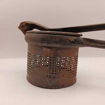 Cast Iron Potato/Ricer Masher