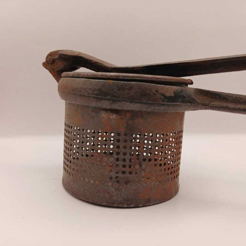 Cast Iron Potato/Ricer Masher