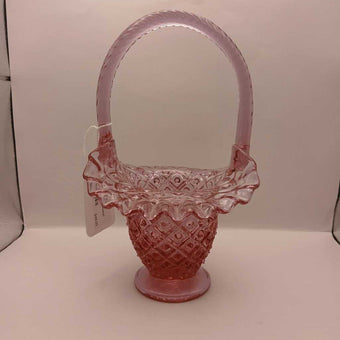 Fenton Dusty Rose Diamond/lace Glass Basket
