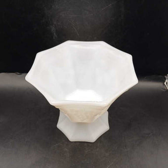 Anker Hocking White Octagon Pedastal Bowl