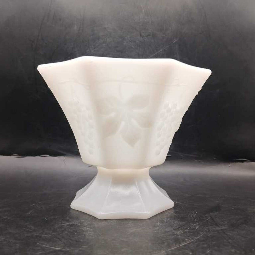 Anker Hocking White Octagon Pedastal Bowl
