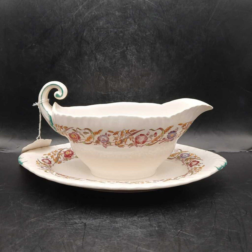 Wedgwood Etruria Cornflower Gravy Boat with Attached Plate