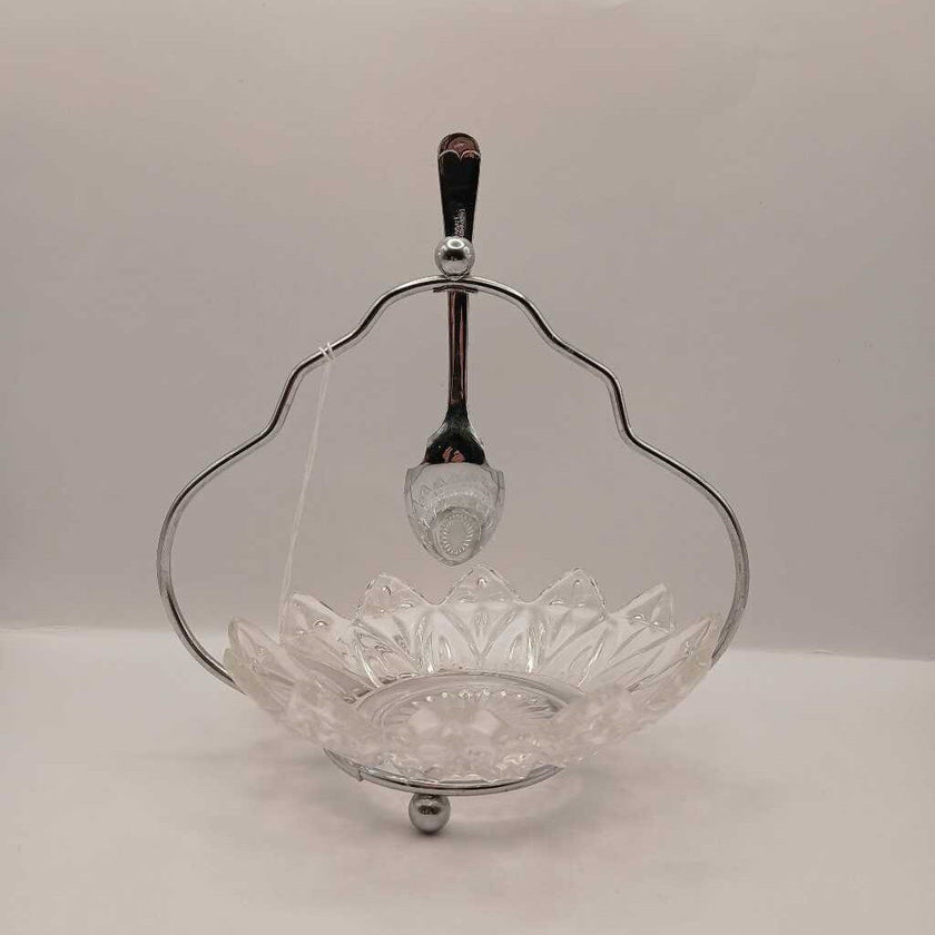 Mid century Federal Glass petal nut/mint bowl with spoon rest and spoon